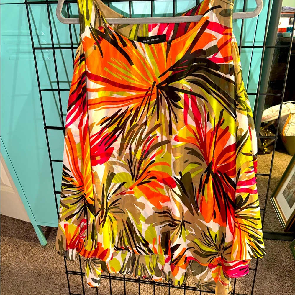 Ashley Stewart Sleeveless Tropical print Blouse Size 22/24W